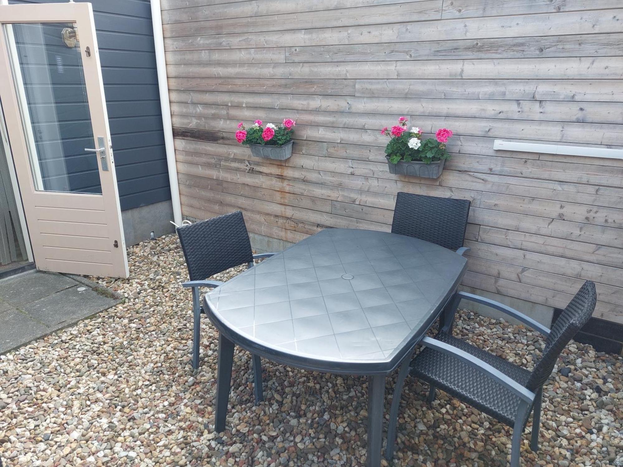 Vakantiewoning Met Terras Vlakbij Strand En Centrum Zoutelande Exterior photo